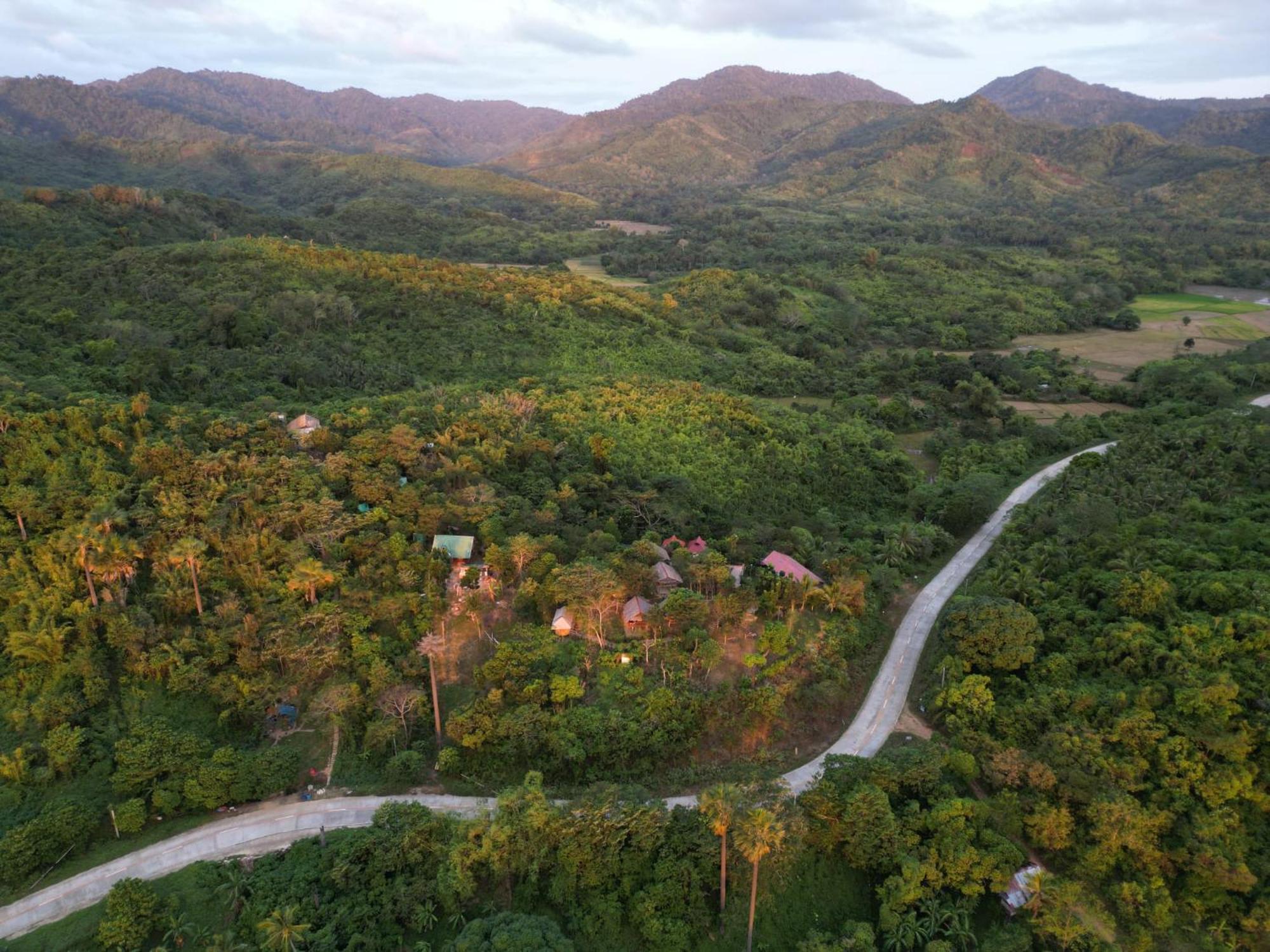 Erlittop Nature Lodge Эль-Нидо Экстерьер фото
